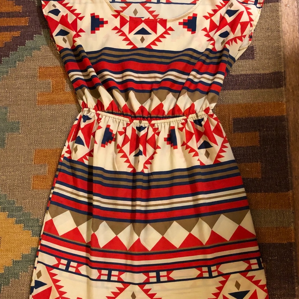 Aztec pattern dress - Picture 4 of 4